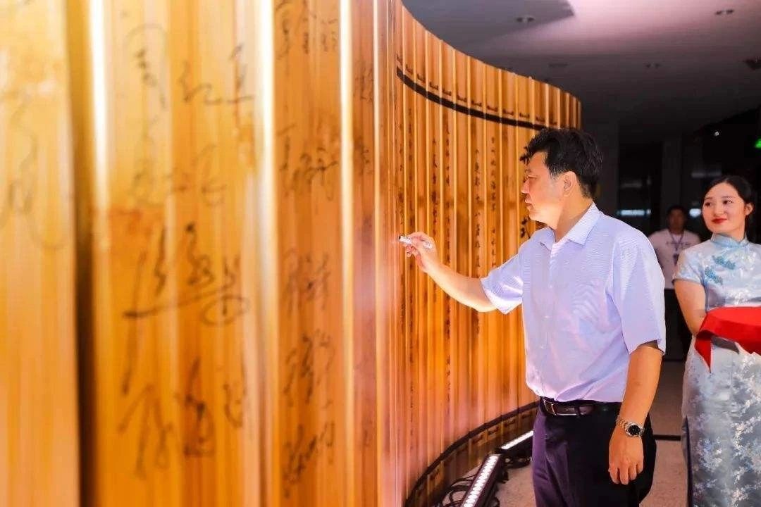 廣州年會活動創(chuàng)意簽到方式有哪些